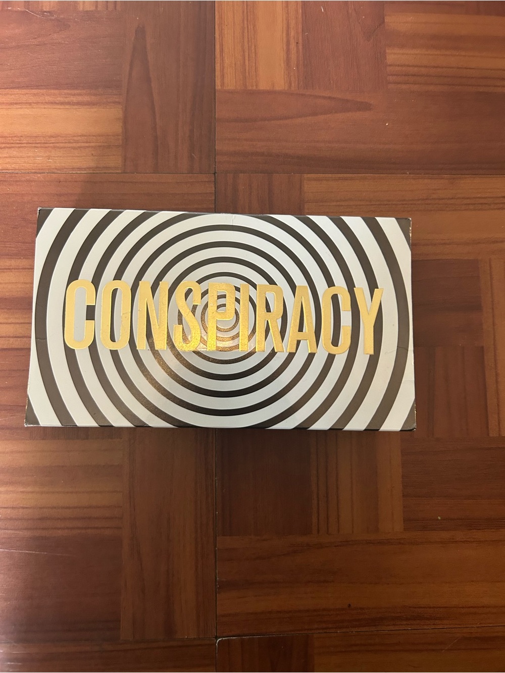 Jeffree Star Conspiracy Eyeshadow Palette - White, Black, Gold